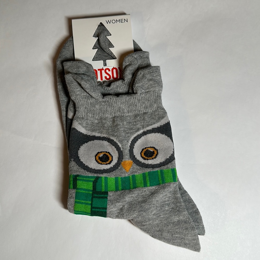 Hot Sox Winter Owl - #199 / Any 3 Pair $15